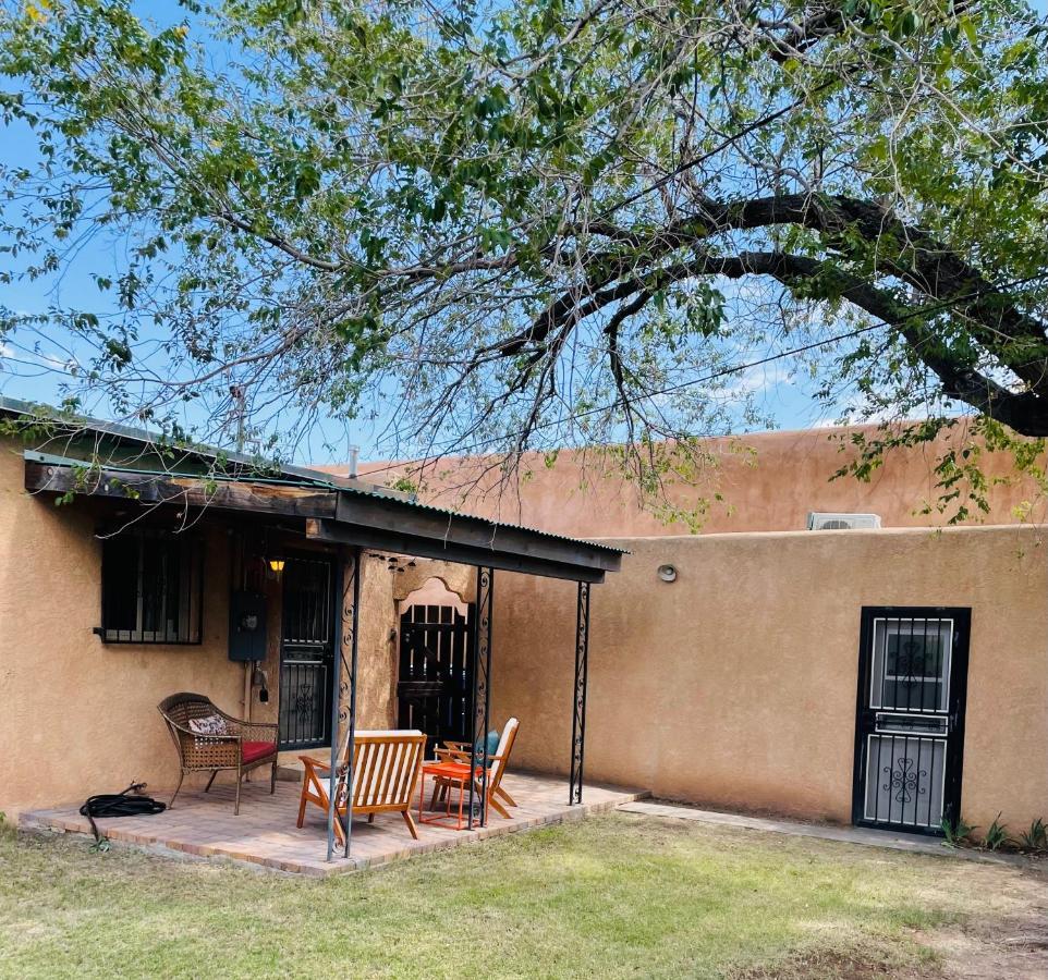 Vintage Charm Vacation With Modern Comforts Near Old Town Albuquerque