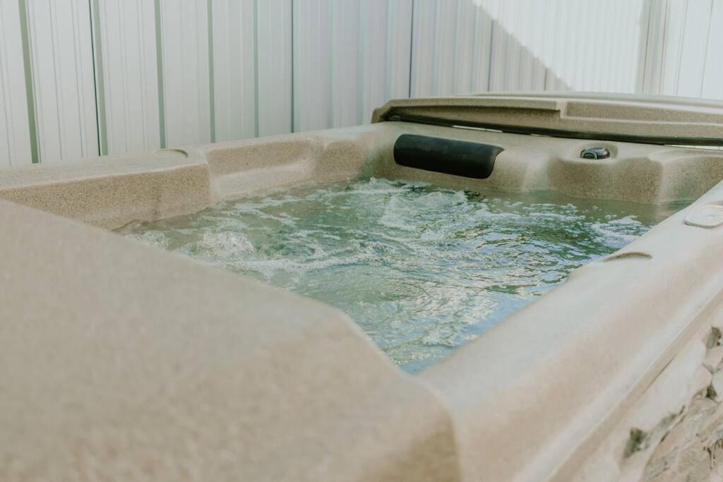 Holiday home Agave Tiny House At Cactus Flower-hot Tub-pet Friendly-no Pet Fees!