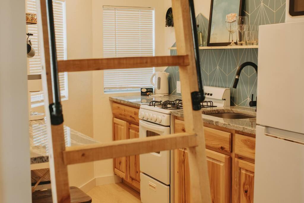 Holiday home Agave Tiny House At Cactus Flower-hot Tub-pet Friendly-no Pet Fees! *