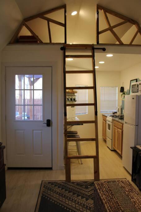 Agave Tiny House At Cactus Flower-hot Tub-pet Friendly-no Pet Fees!