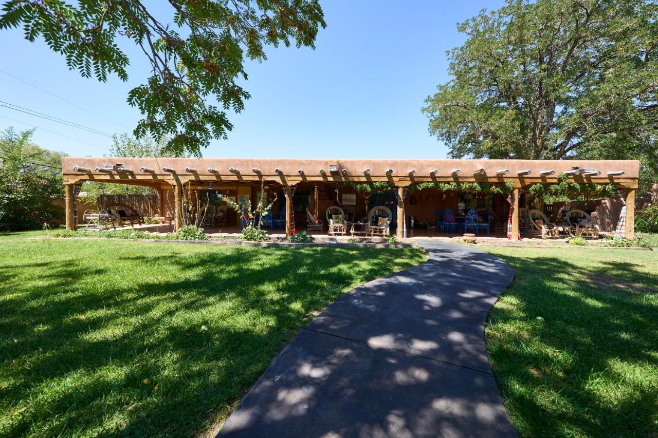 Bed & Breakfast Loba Luna-come To Enchantment *