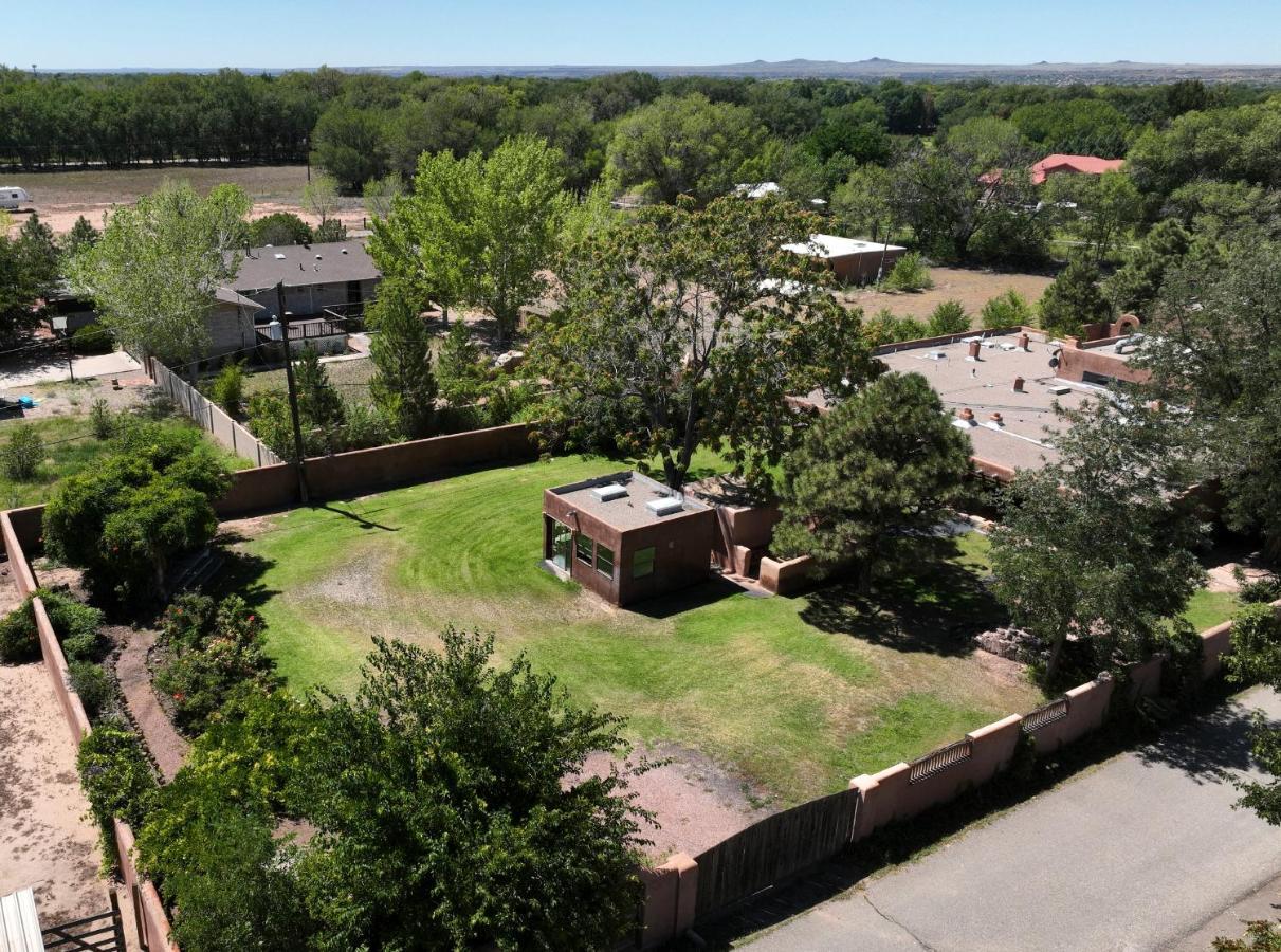 Bed & Breakfast Loba Luna-come To Enchantment *