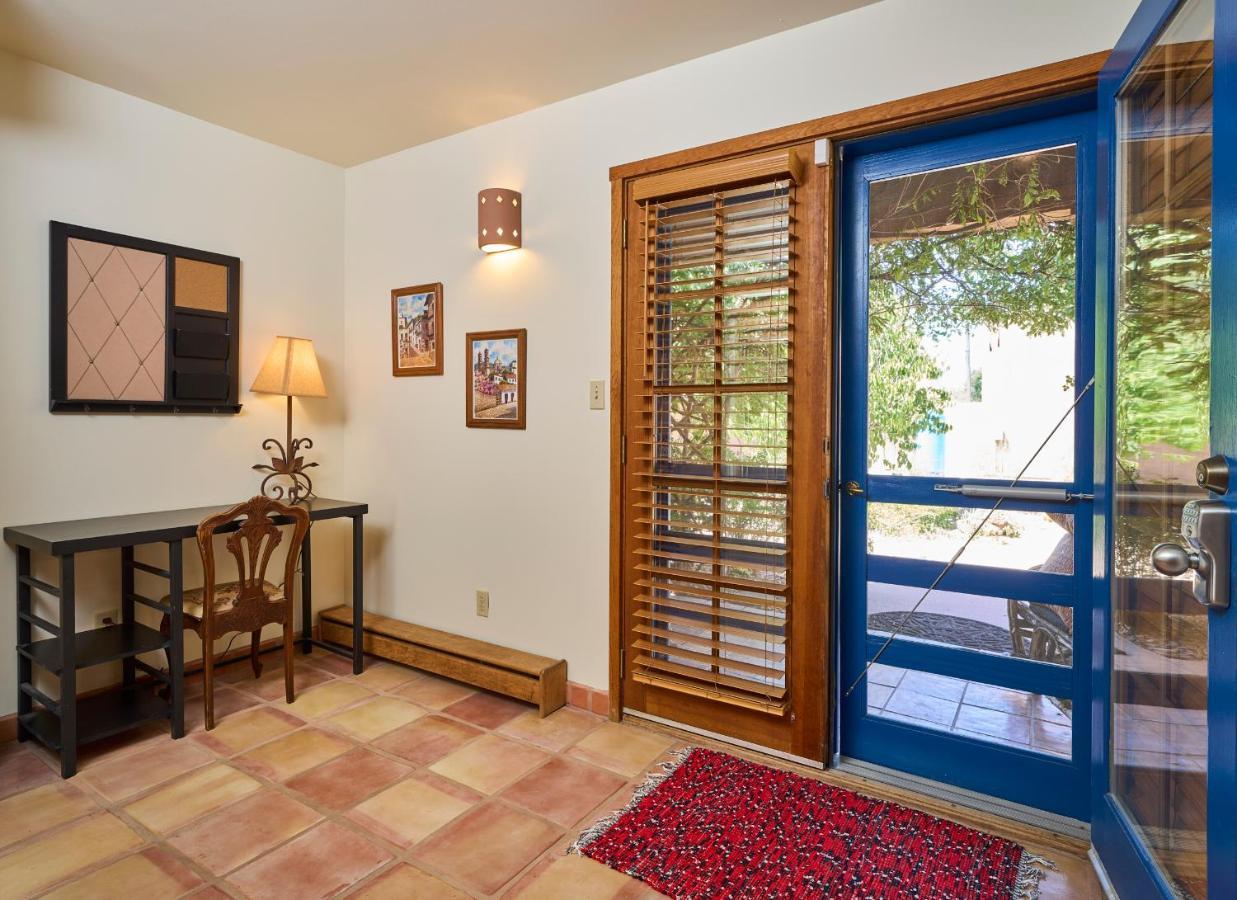 Loba Luna-come To Enchantment Bed & Breakfast *