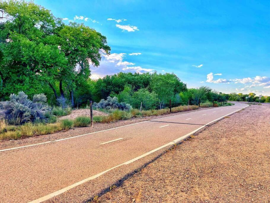 Saguaro At Cactus Flower-hot Tub-pet Friendly-no Pet Fees! Villa *
