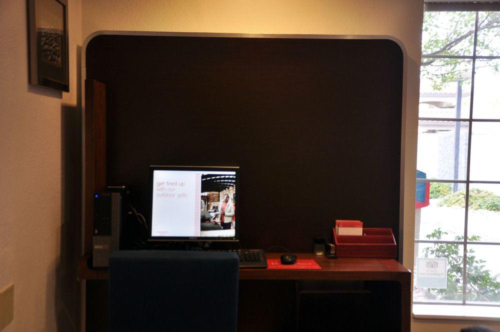 Towneplace By Marriott Airport Hotel Albuquerque