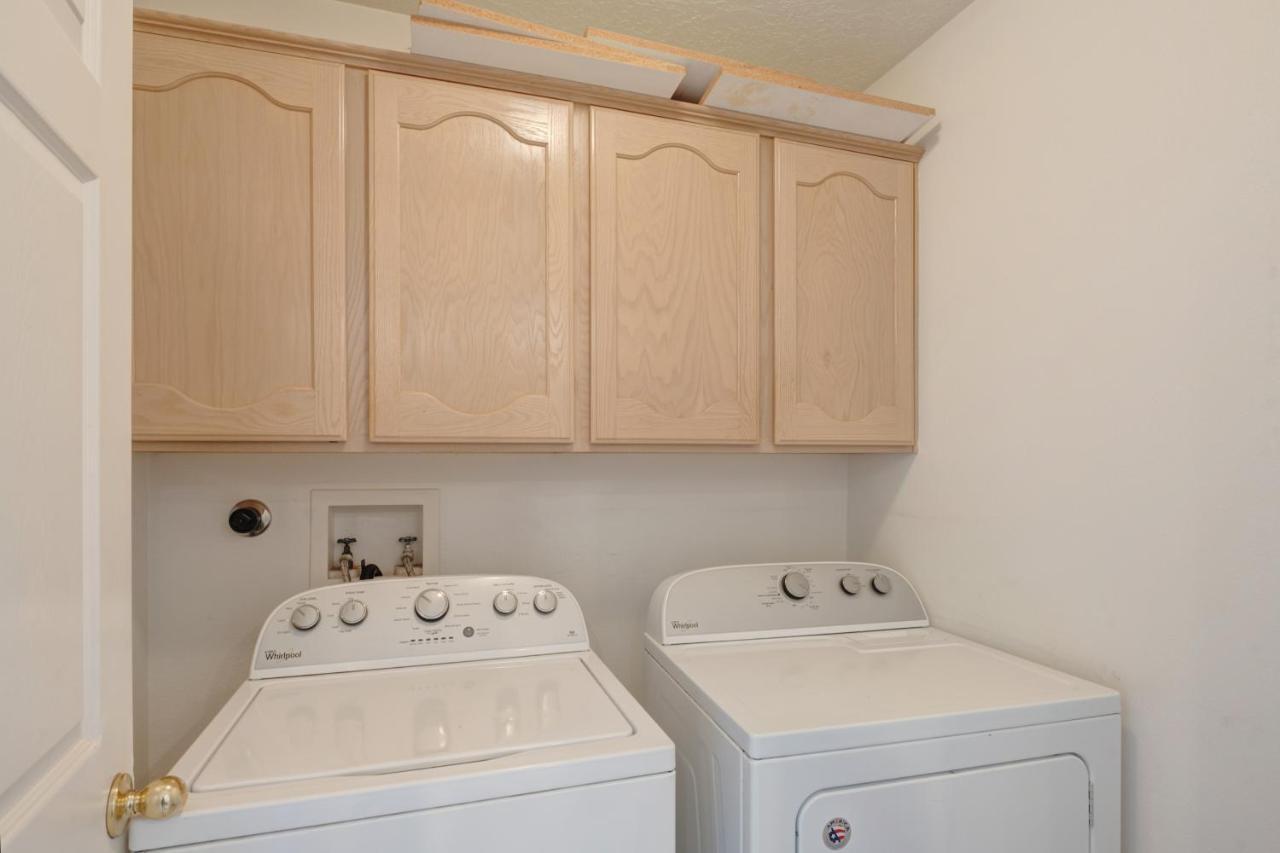 Cheerful Vibrant 3br - 3tv - New