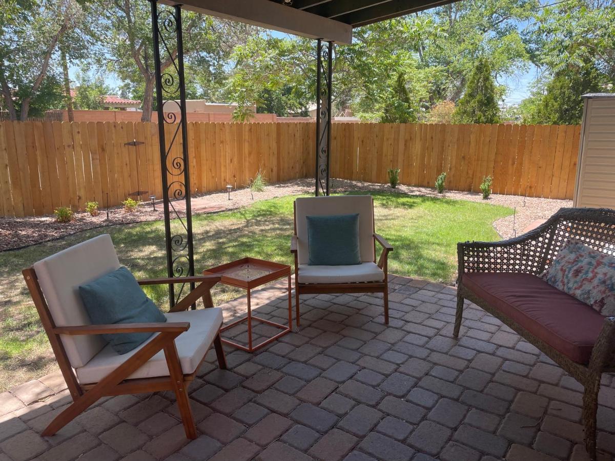 Vintage Charm Vacation With Modern Comforts Near Old Town Albuquerque