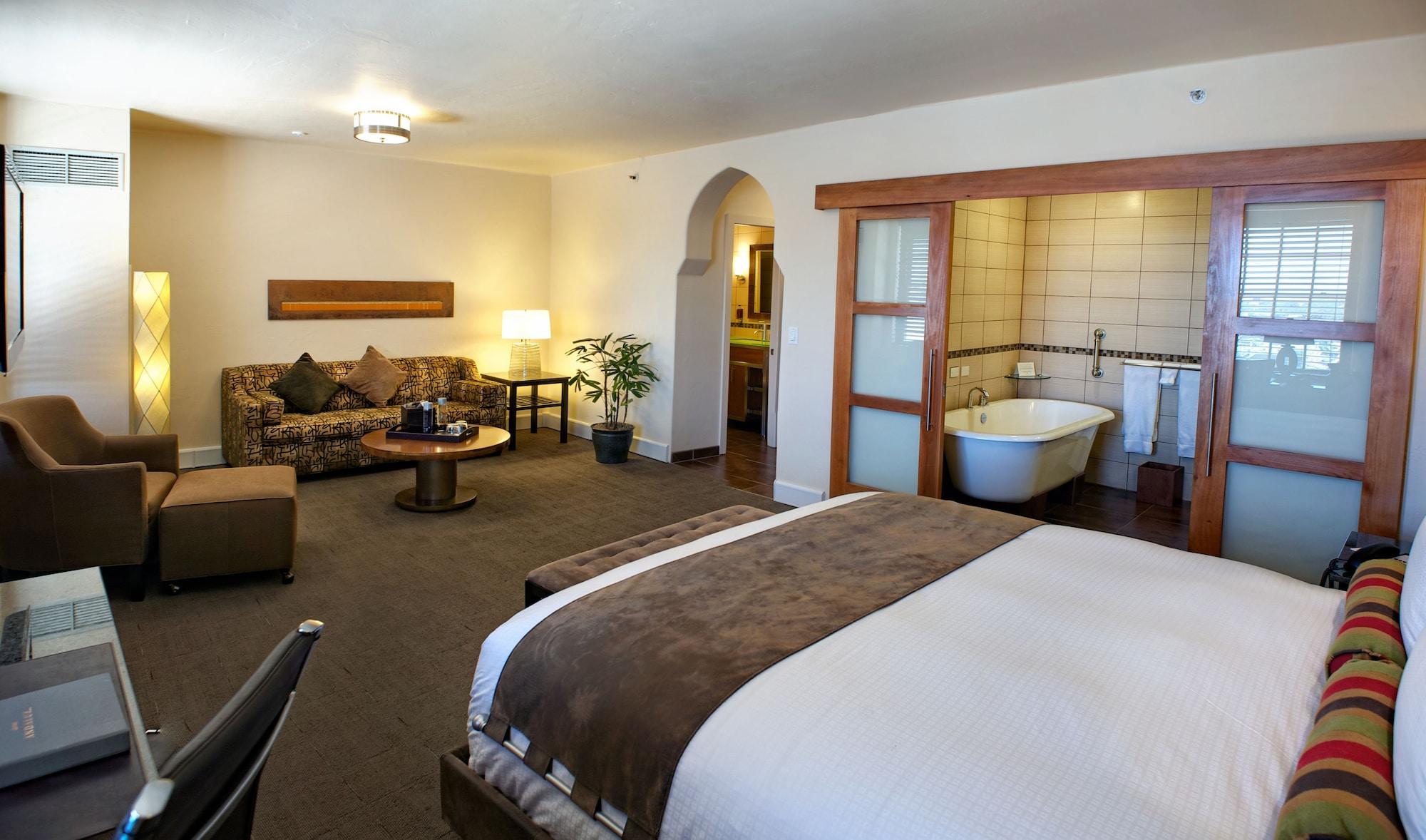Andaluz Albuquerque, Curio Collection By Hilton