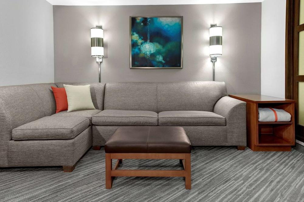 Hyatt Place Airport Albuquerque