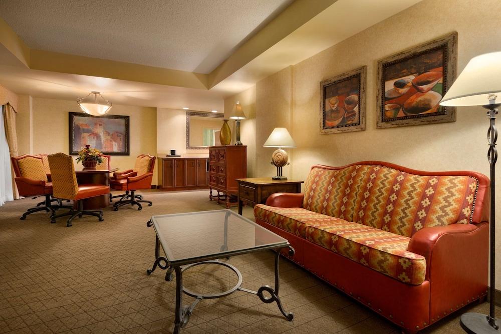 Embassy By Hilton 3*