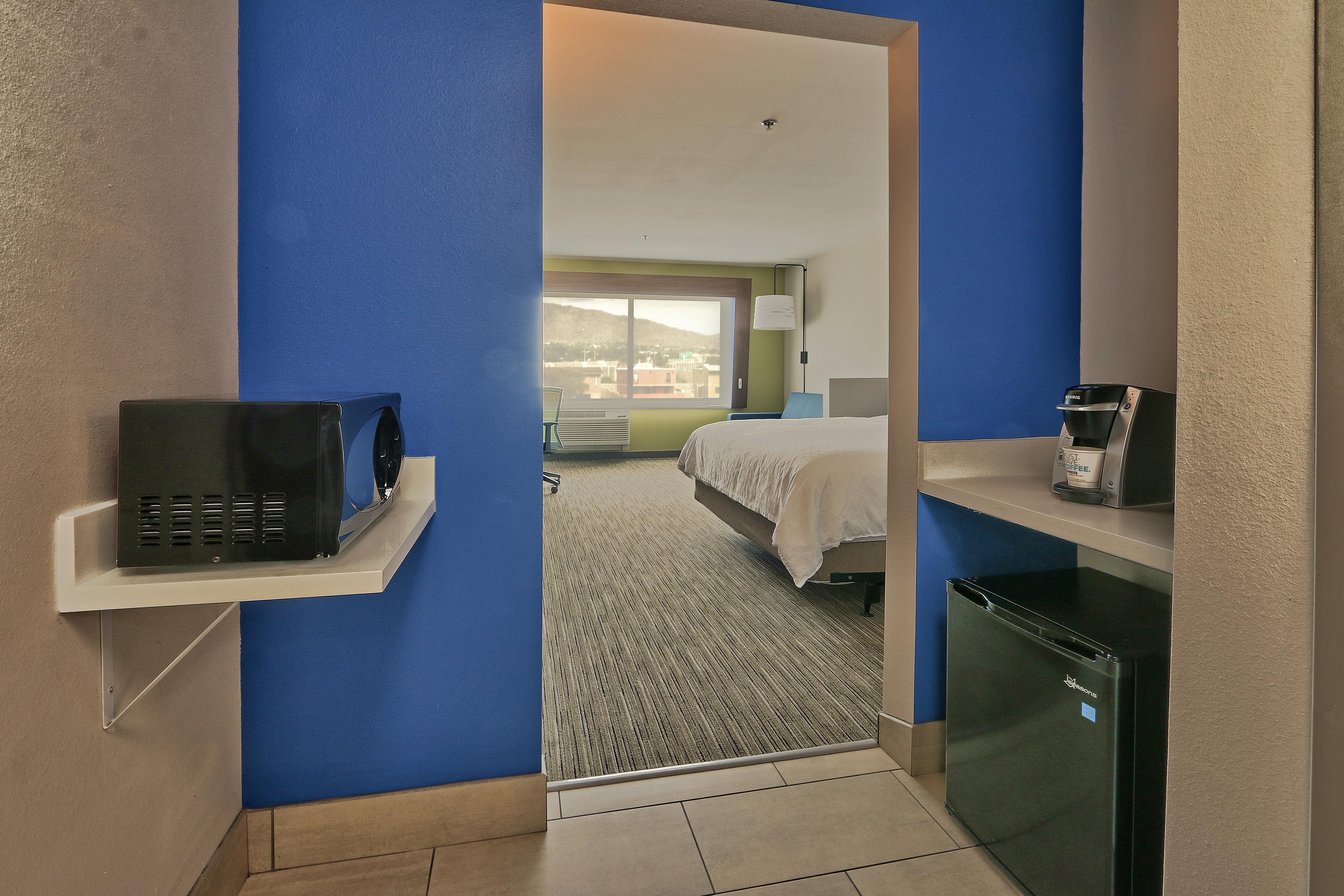 Hotel Express & - East By Ihg Albuquerque