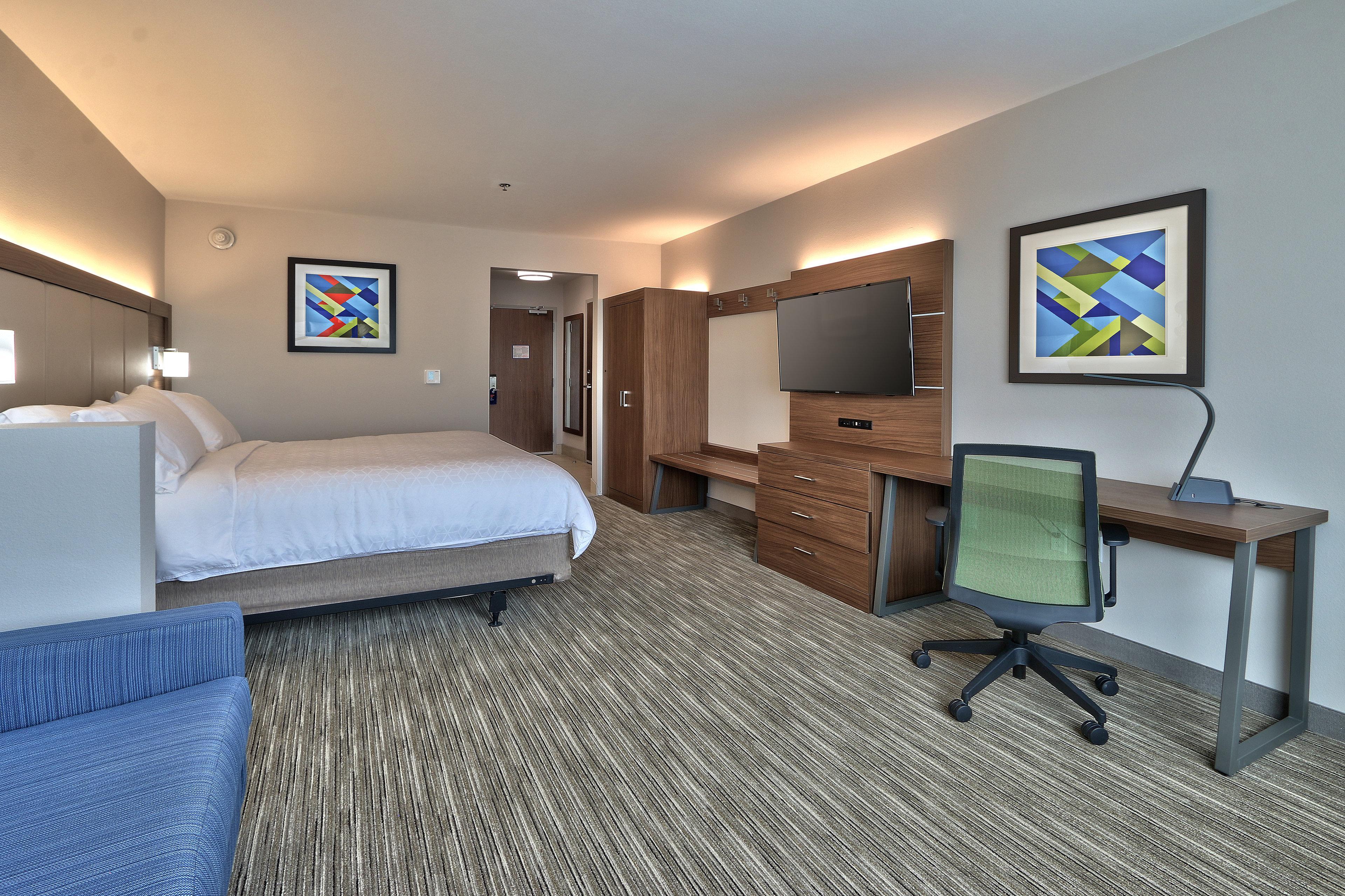 Hotel Express & - East By Ihg