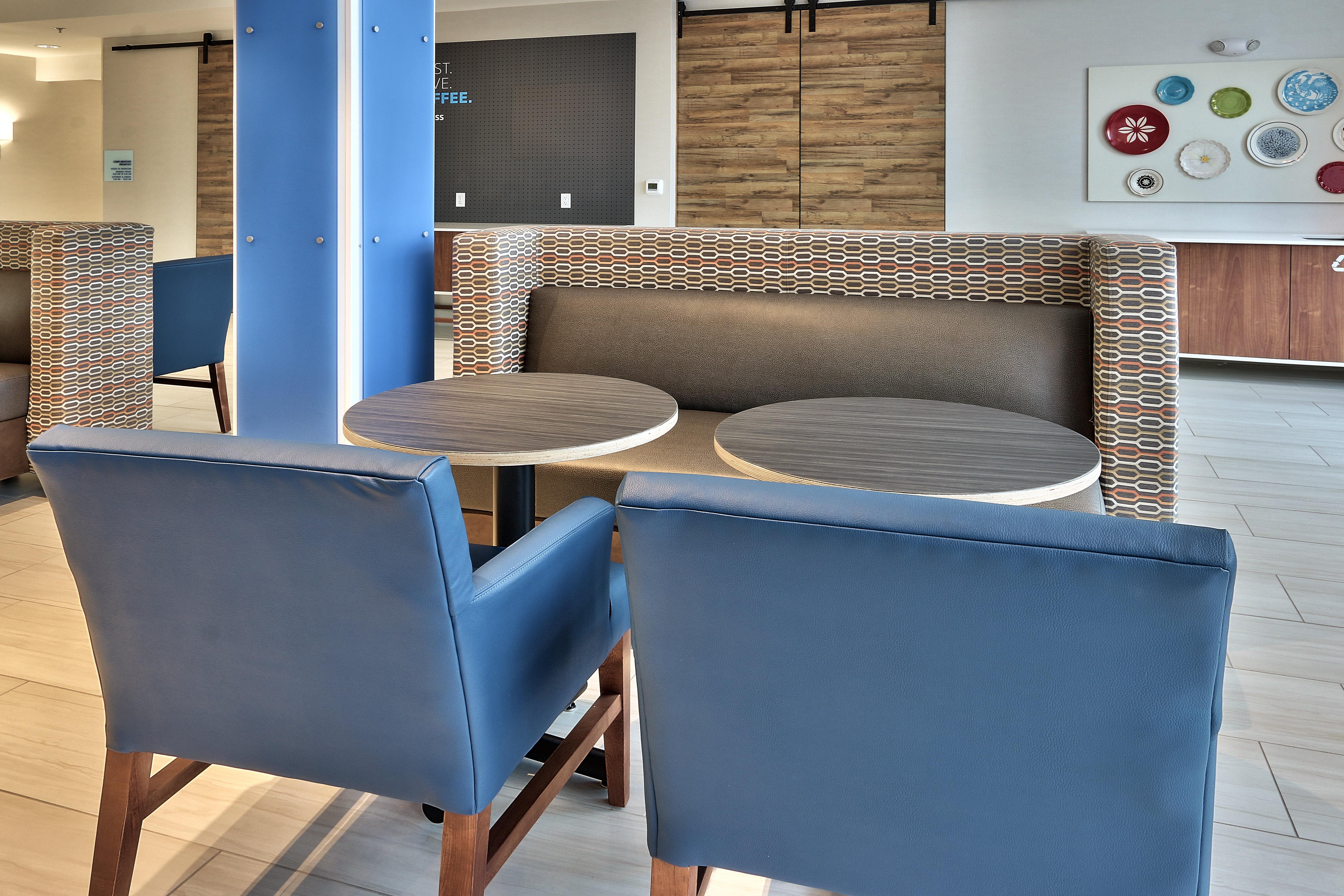 Express & - East By Ihg 3* Albuquerque