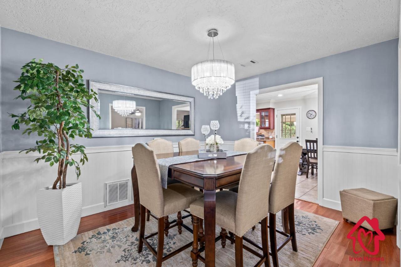 San Gabriel Stunner - An Irvie Holiday home