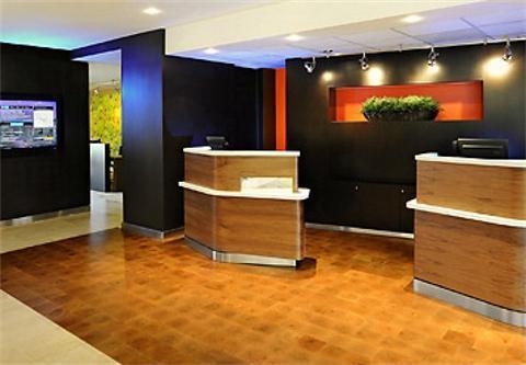 Courtyard By Marriott Airport Hotel 3*