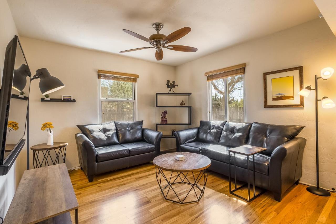 Nob Hill With Private Yard! Albuquerque