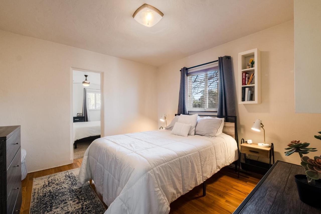 Holiday home Nob Hill With Private Yard! Albuquerque