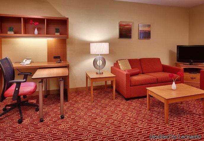 Towneplace By Marriott Airport Hotel Albuquerque