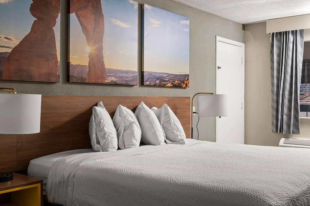 Hotel Days By Wyndham Northeast Albuquerque