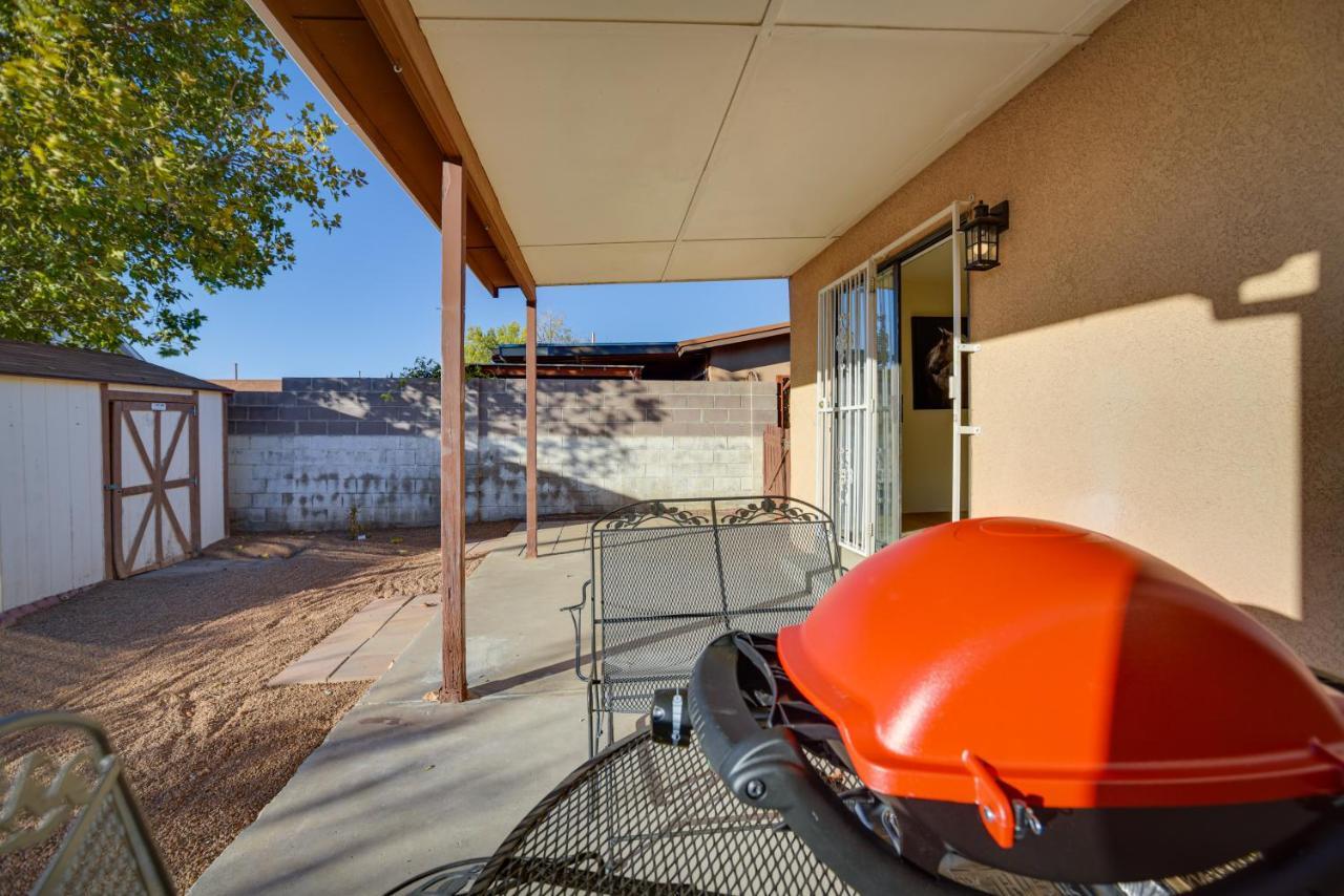 Abode With Large Yard 10 Mi To Downtown Holiday home Albuquerque
