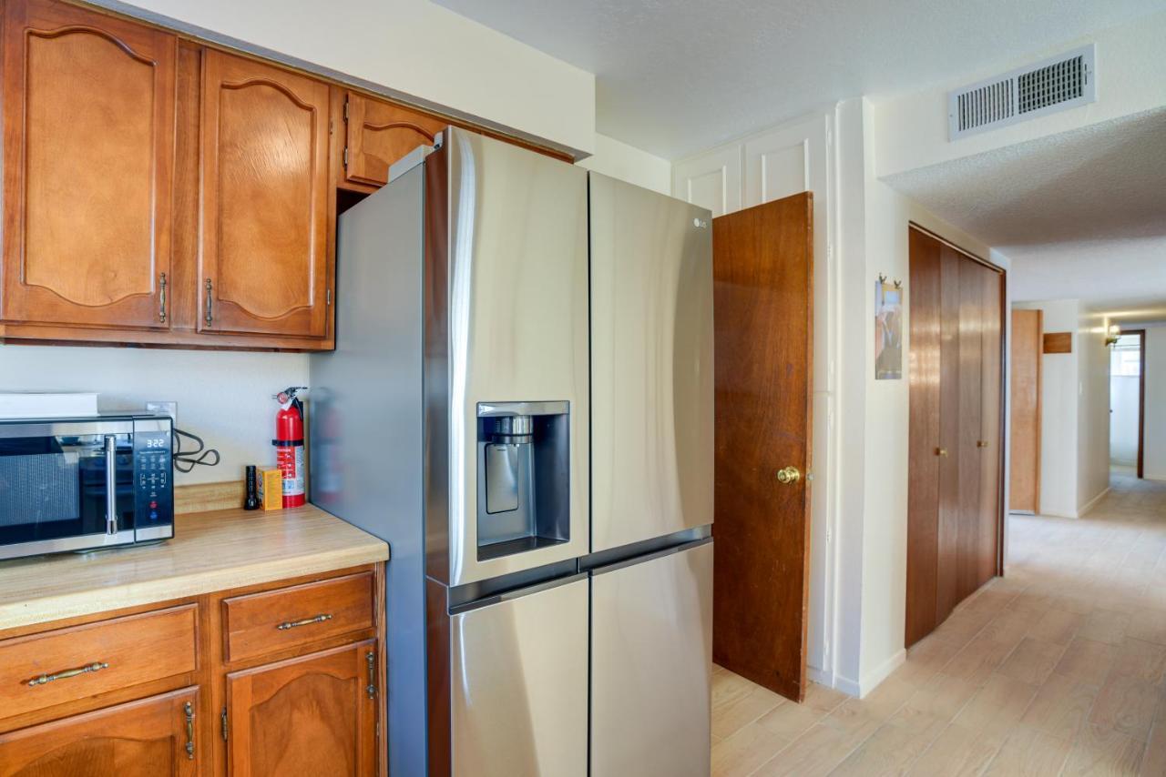 Abode With Large Yard 10 Mi To Downtown