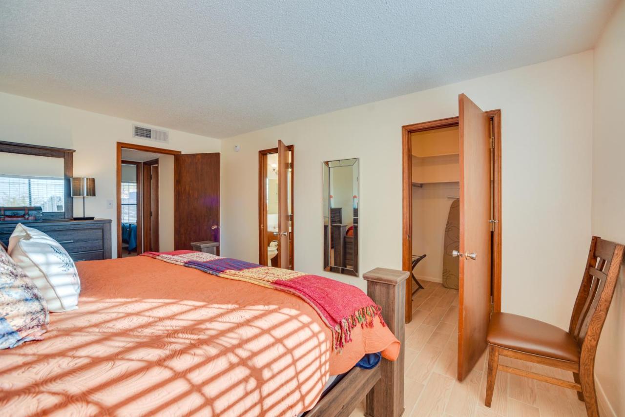 Abode With Large Yard 10 Mi To Downtown Albuquerque