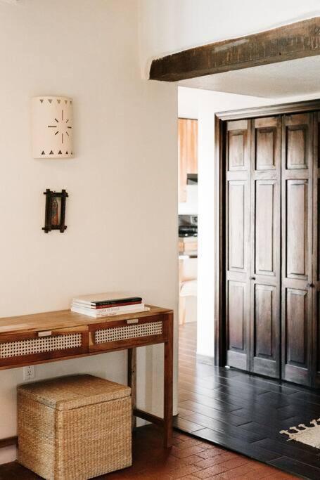 Holiday home Group Getaway: Serene Adobe Retreat 4-11 Guests