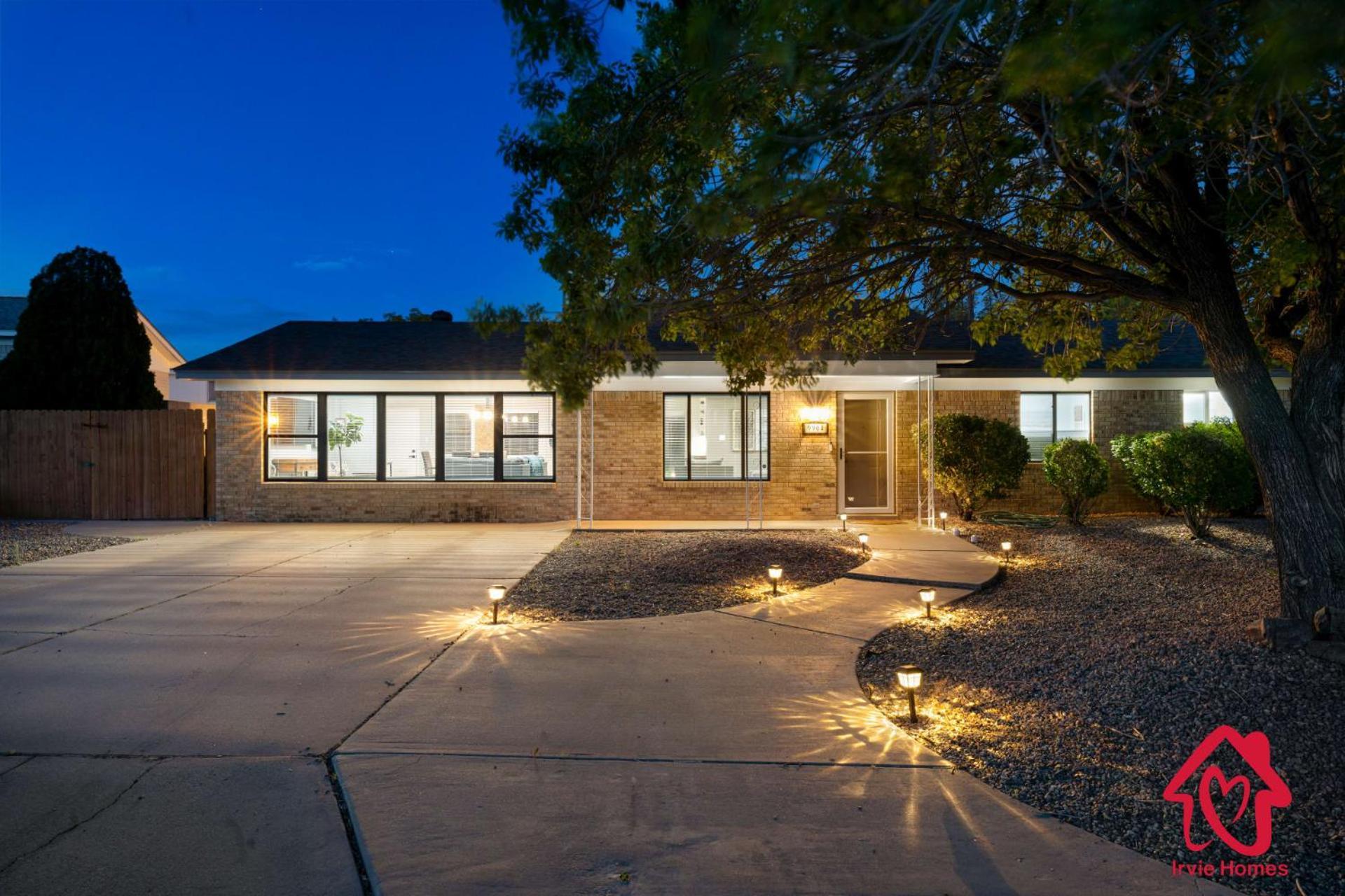 Casa De Paradise Hills * Albuquerque