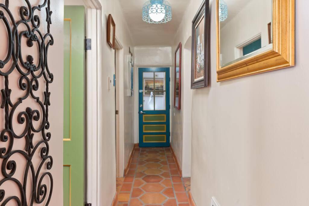 Adobe Dream House! Solar Powered! Holiday home Albuquerque