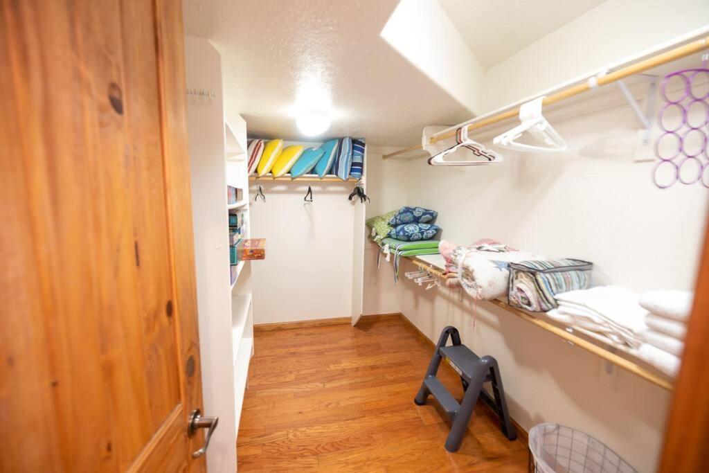 Holiday home *20% New Listing Discount! Tramway By Sandias *