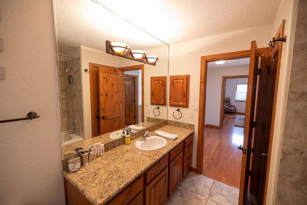 *20% New Listing Discount! Tramway By Sandias Holiday home