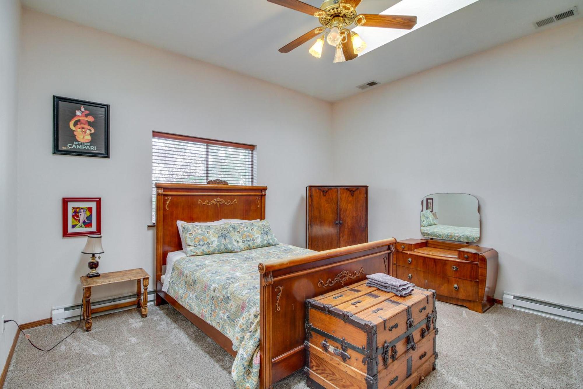 With Spacious Yard And Fire Pit! Holiday home *