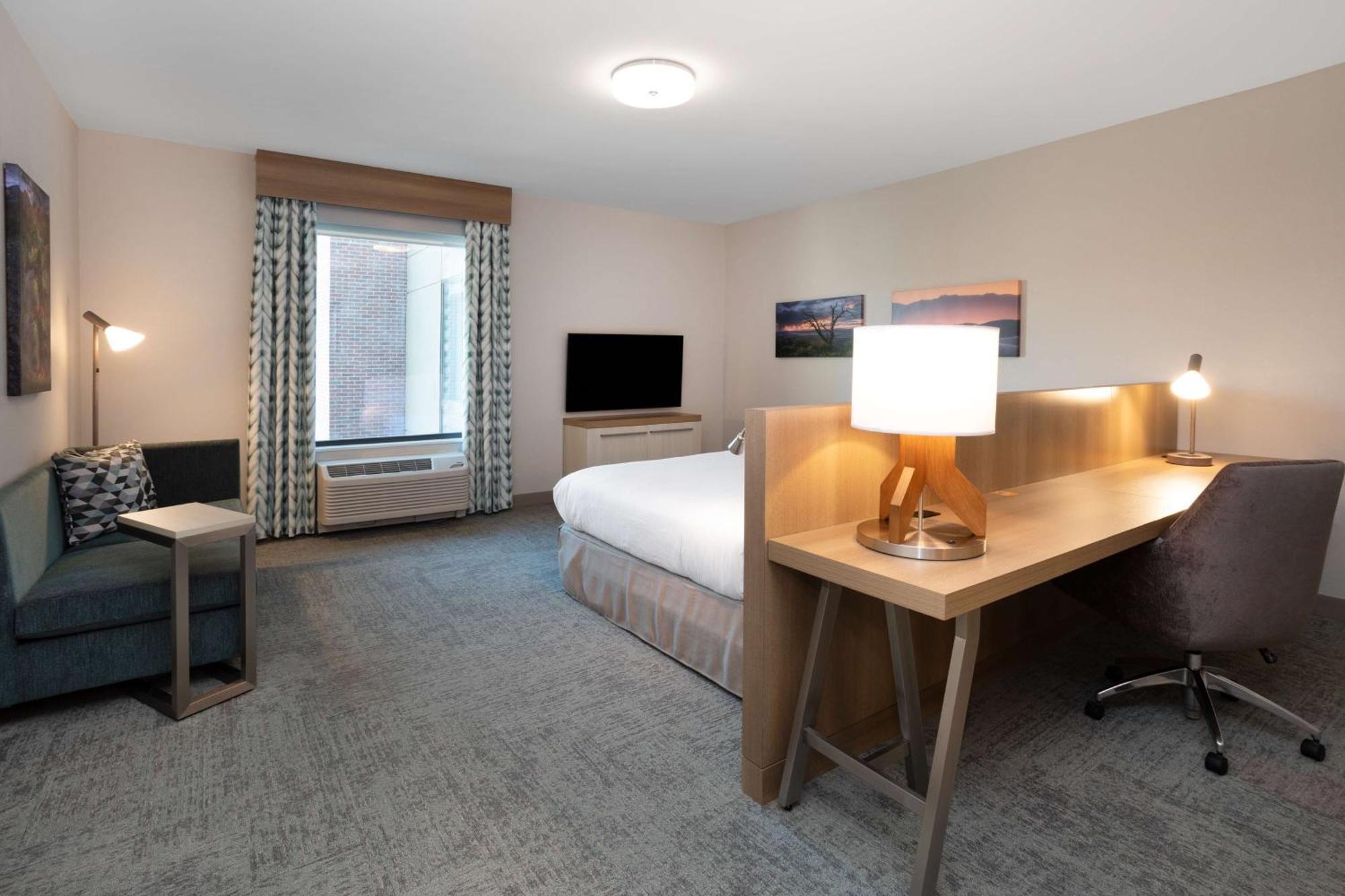 Hilton Garden Downtown, Nm Hotel 3*