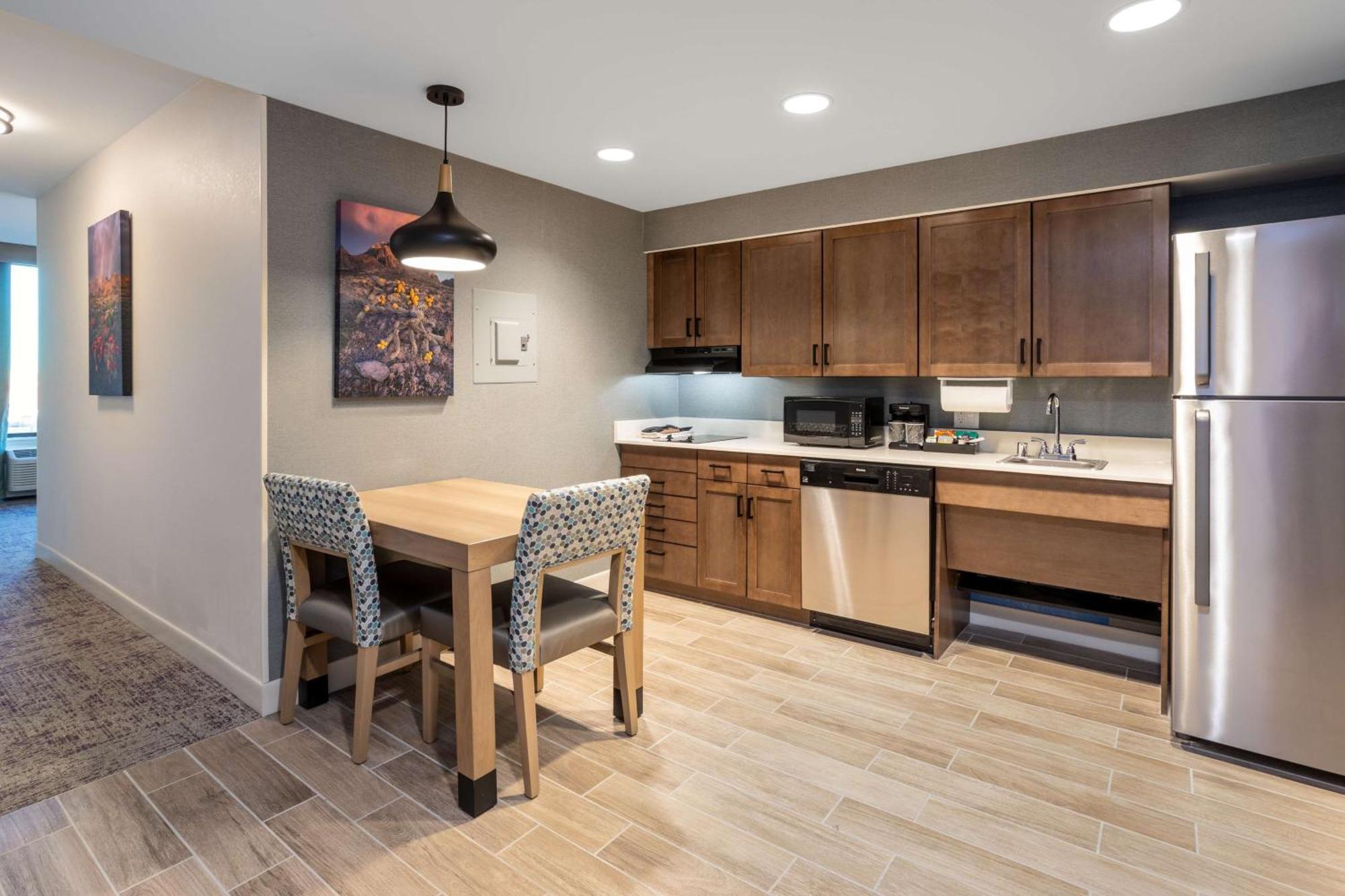 Homewood By Hilton Downtown