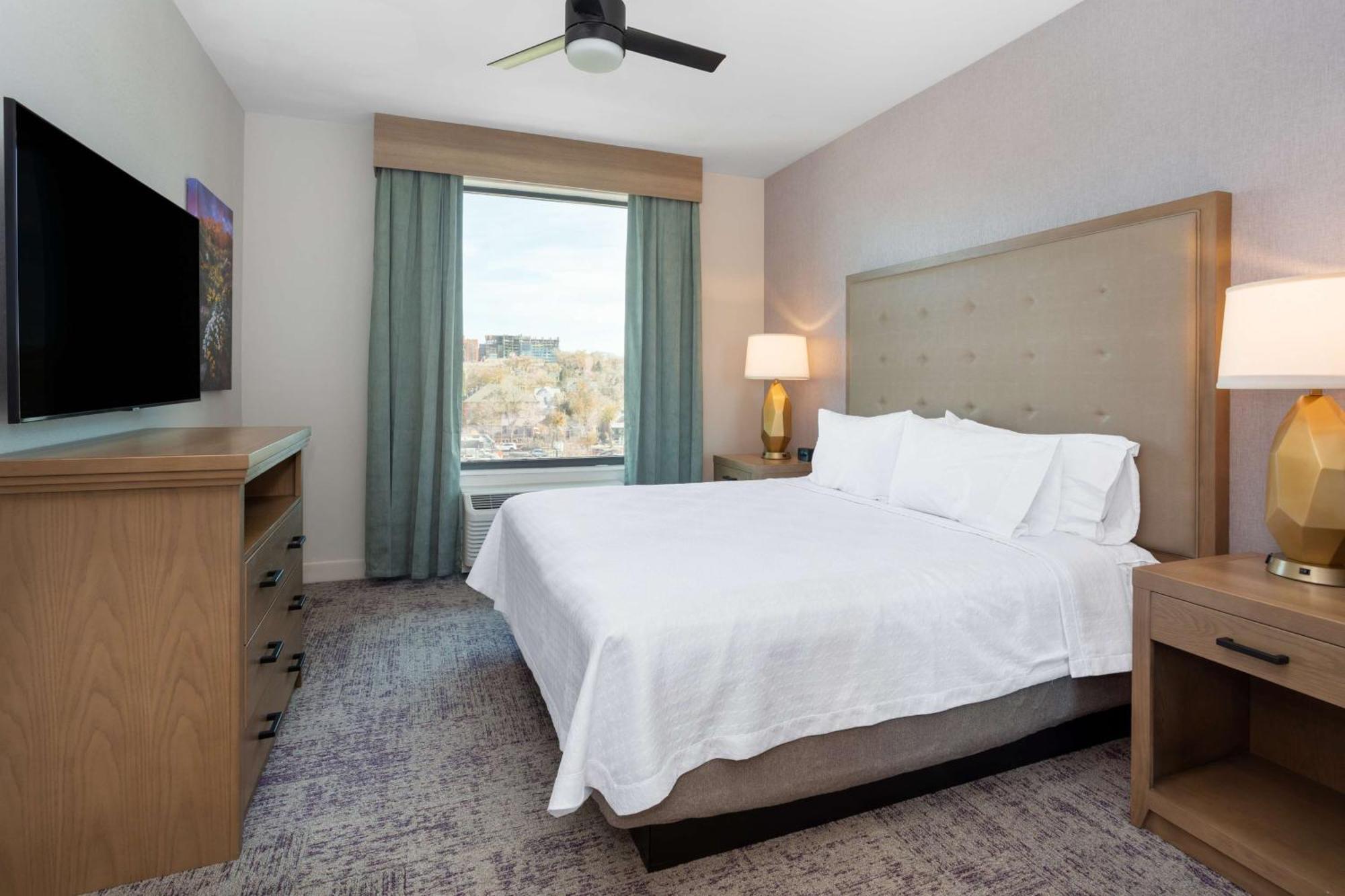 Homewood By Hilton Downtown Hotel Albuquerque