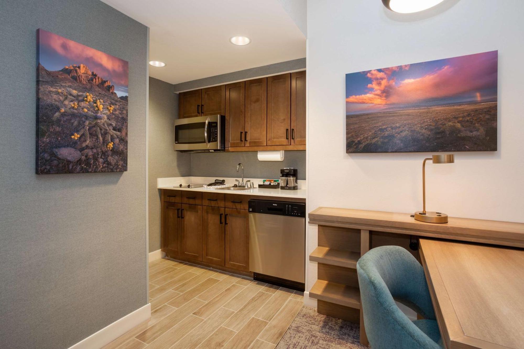 Homewood By Hilton Downtown Hotel Albuquerque