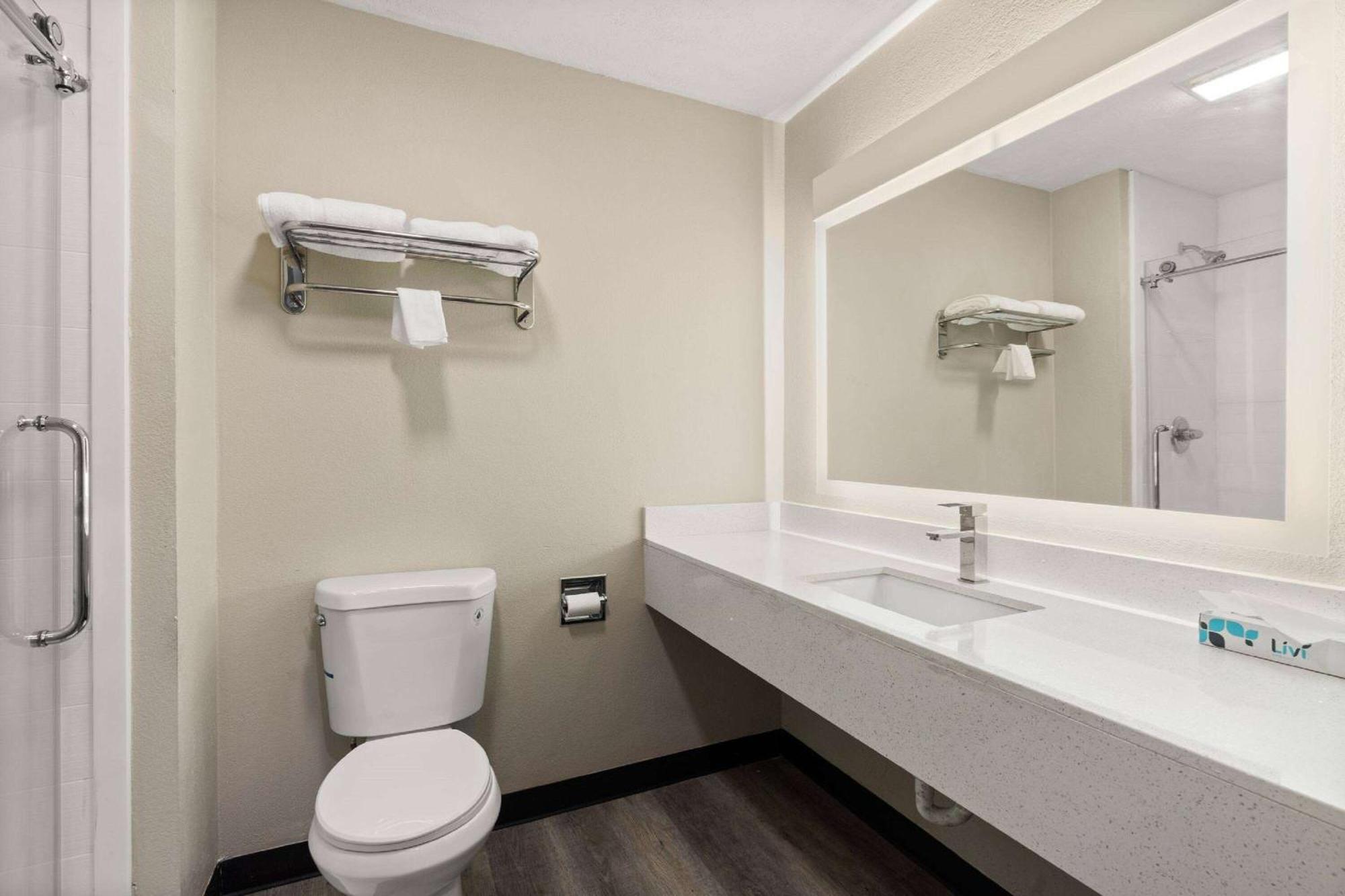 Hotel Days-inn By Wyndham I-25 *