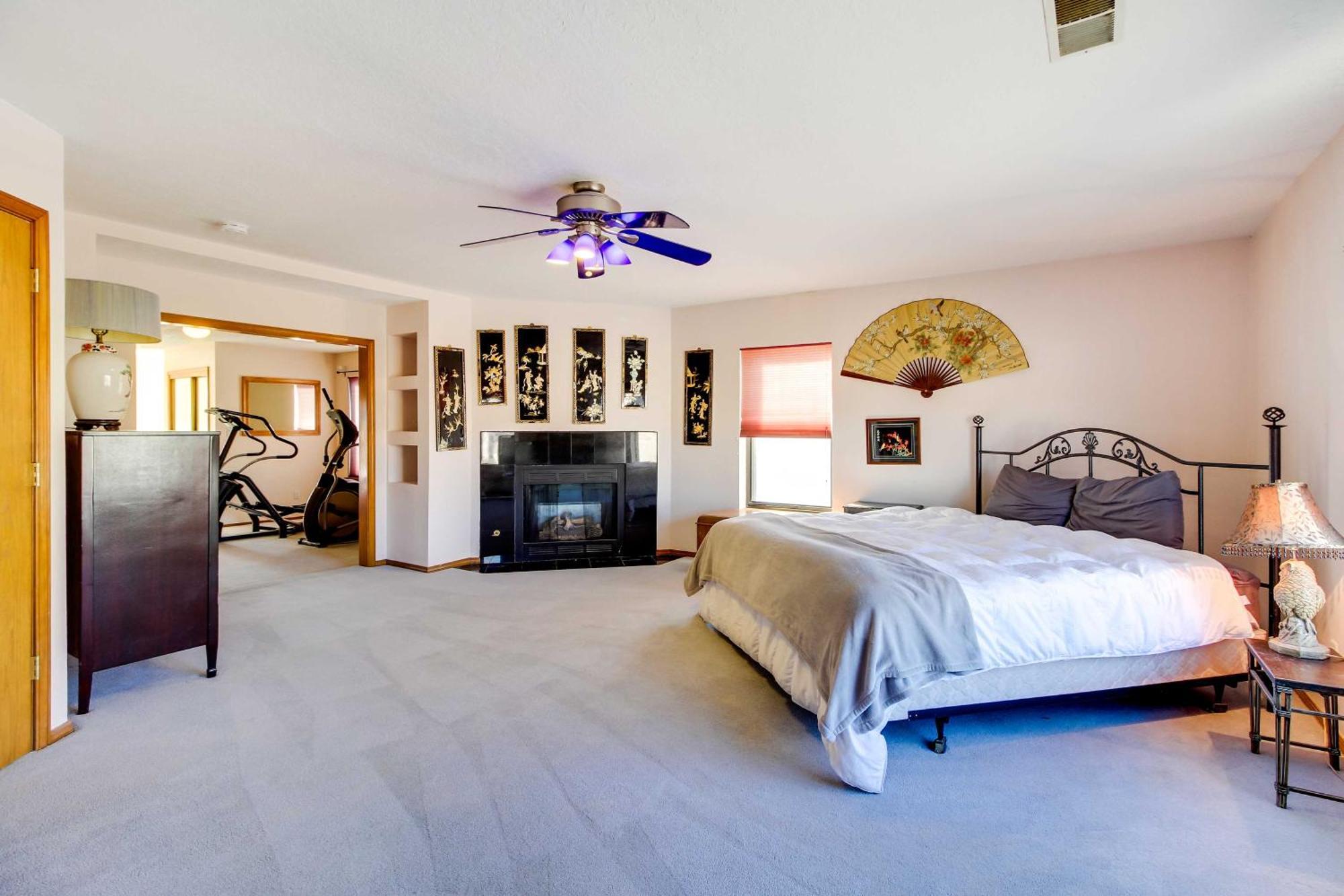 With Spacious Yard And Fire Pit! Holiday home *
