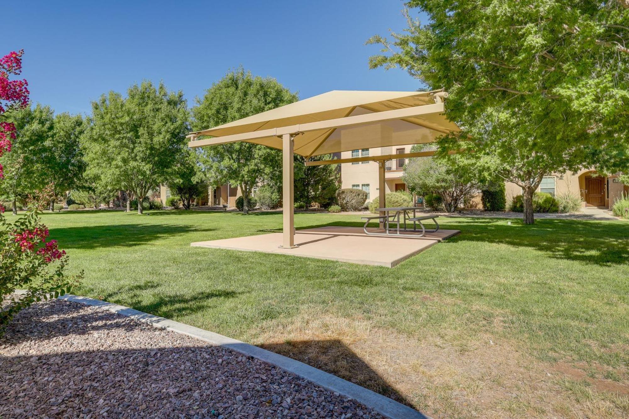 Pet-friendly Vacation Escape! Holiday home