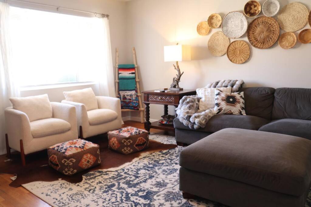 Cowboy Den-hot Tub-game Room-pet Friendly-no Pet Fees! *