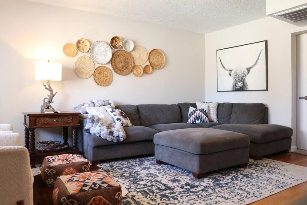 Cowboy Den-hot Tub-game Room-pet Friendly-no Pet Fees! Albuquerque