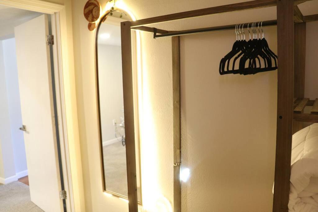 Cowboy Den-hot Tub-game Room-pet Friendly-no Pet Fees! Albuquerque