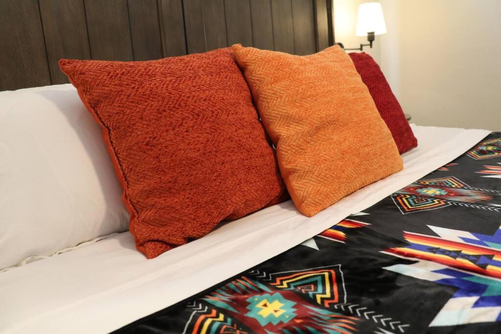 Holiday home Cowboy Den-hot Tub-game Room-pet Friendly-no Pet Fees! Albuquerque