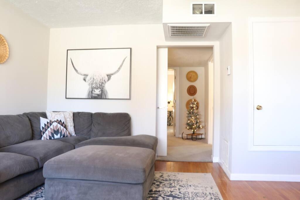Holiday home Cowboy Den-hot Tub-game Room-pet Friendly-no Pet Fees! Albuquerque