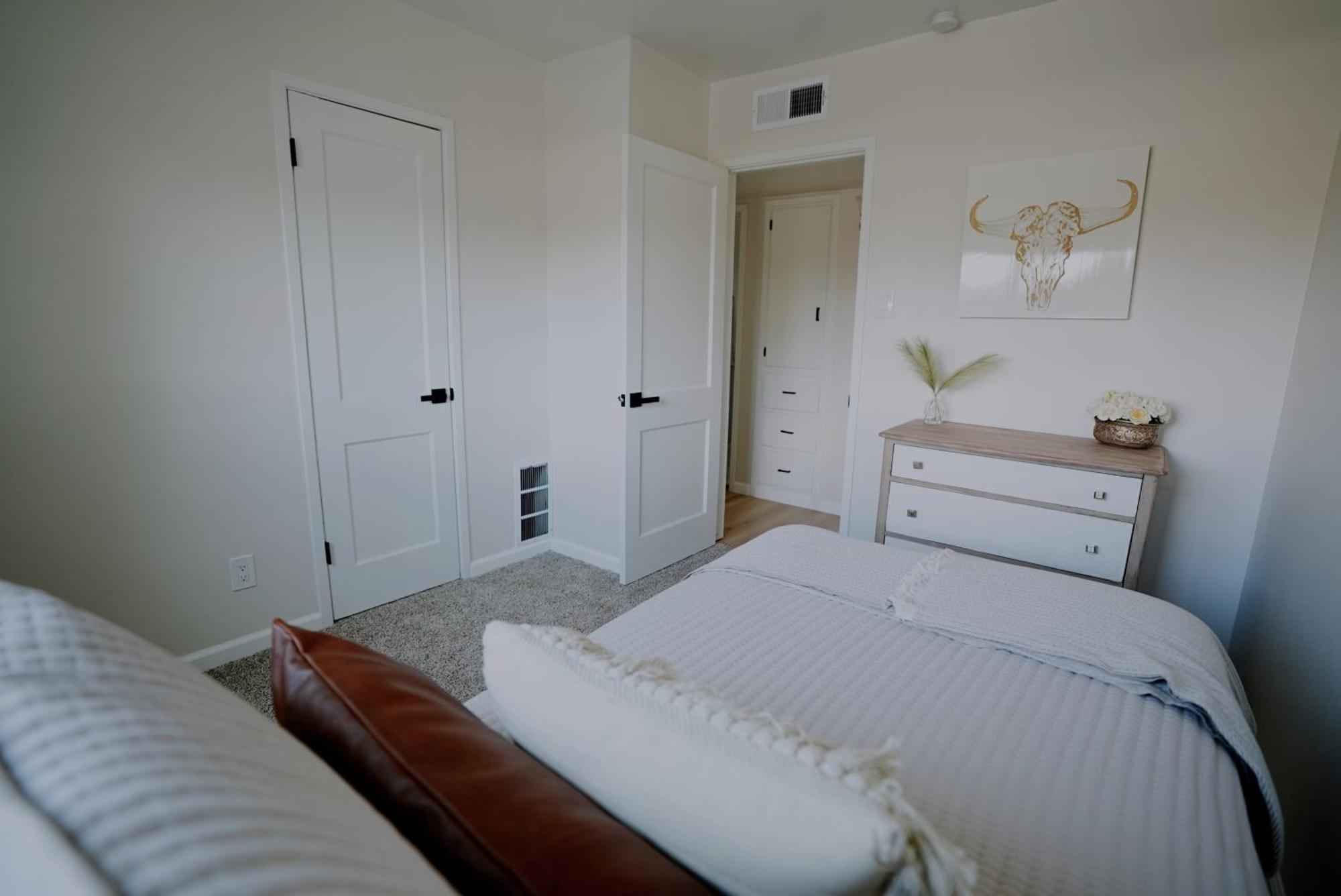 Prime Uptown Location! Huge Backyard! The White House