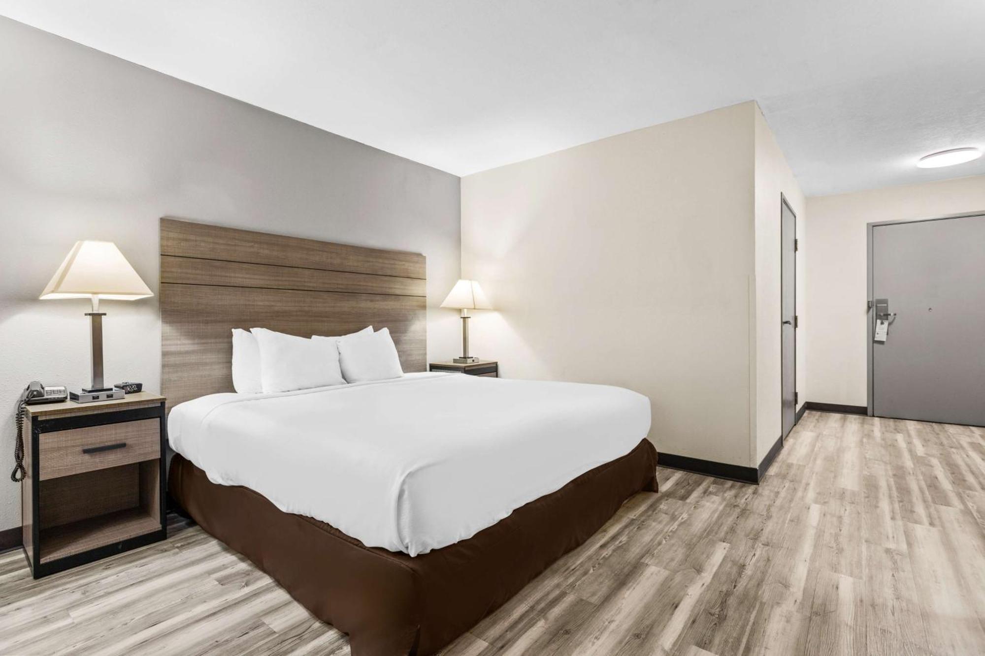 Surestay By Western Midtown Hotel