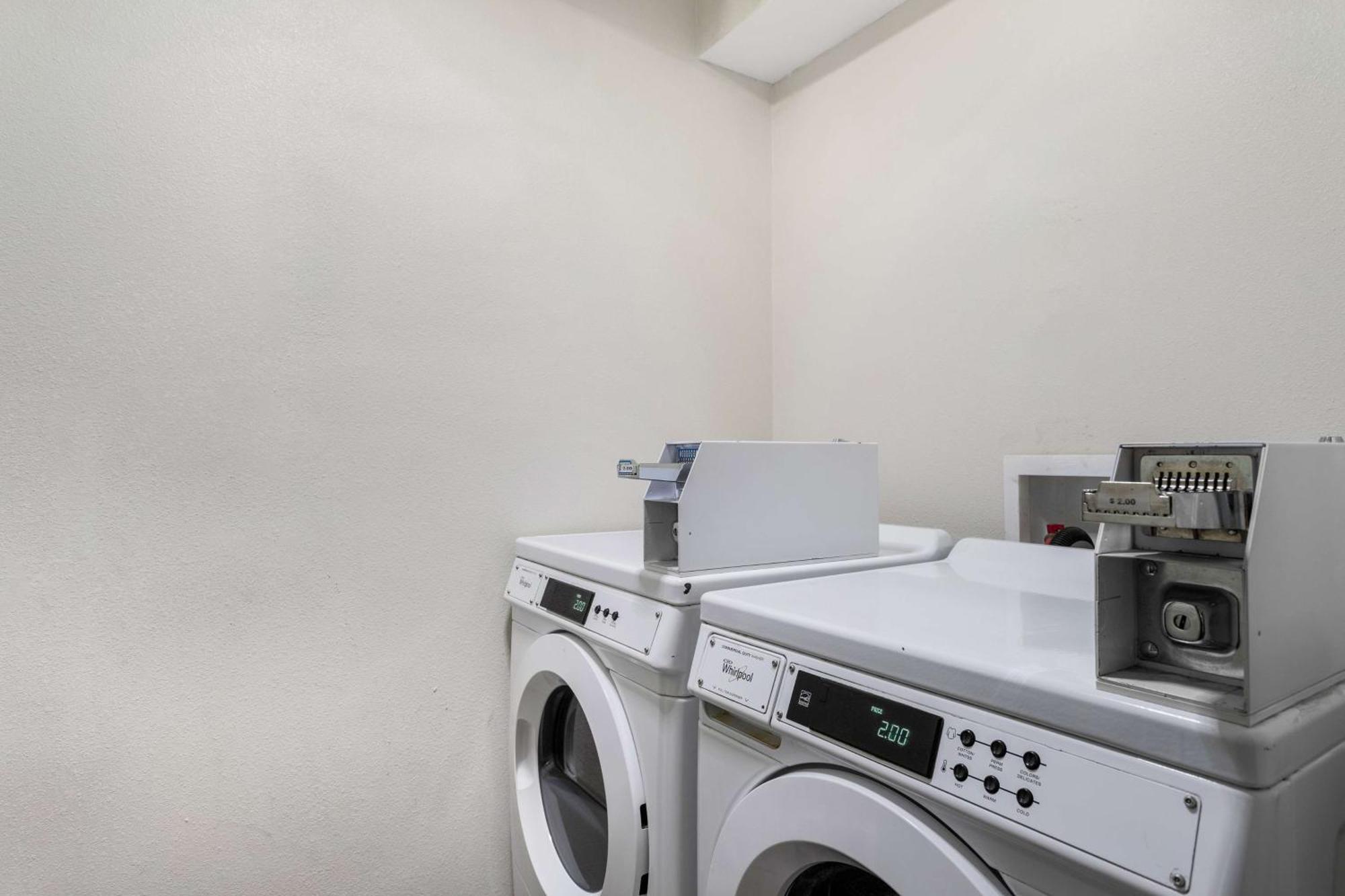Surestay By Western Midtown Hotel Albuquerque
