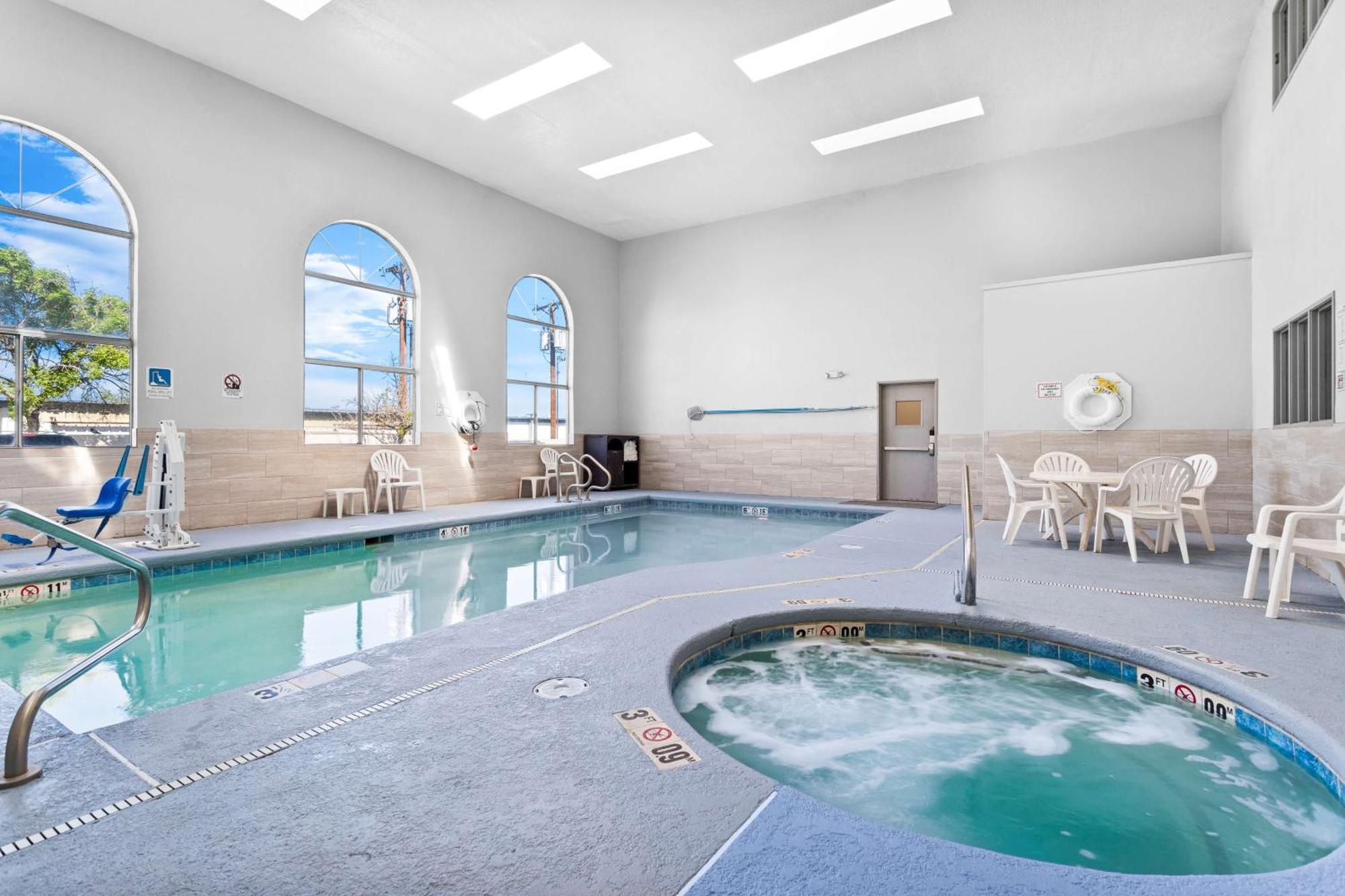 Hotel Surestay By Western Midtown