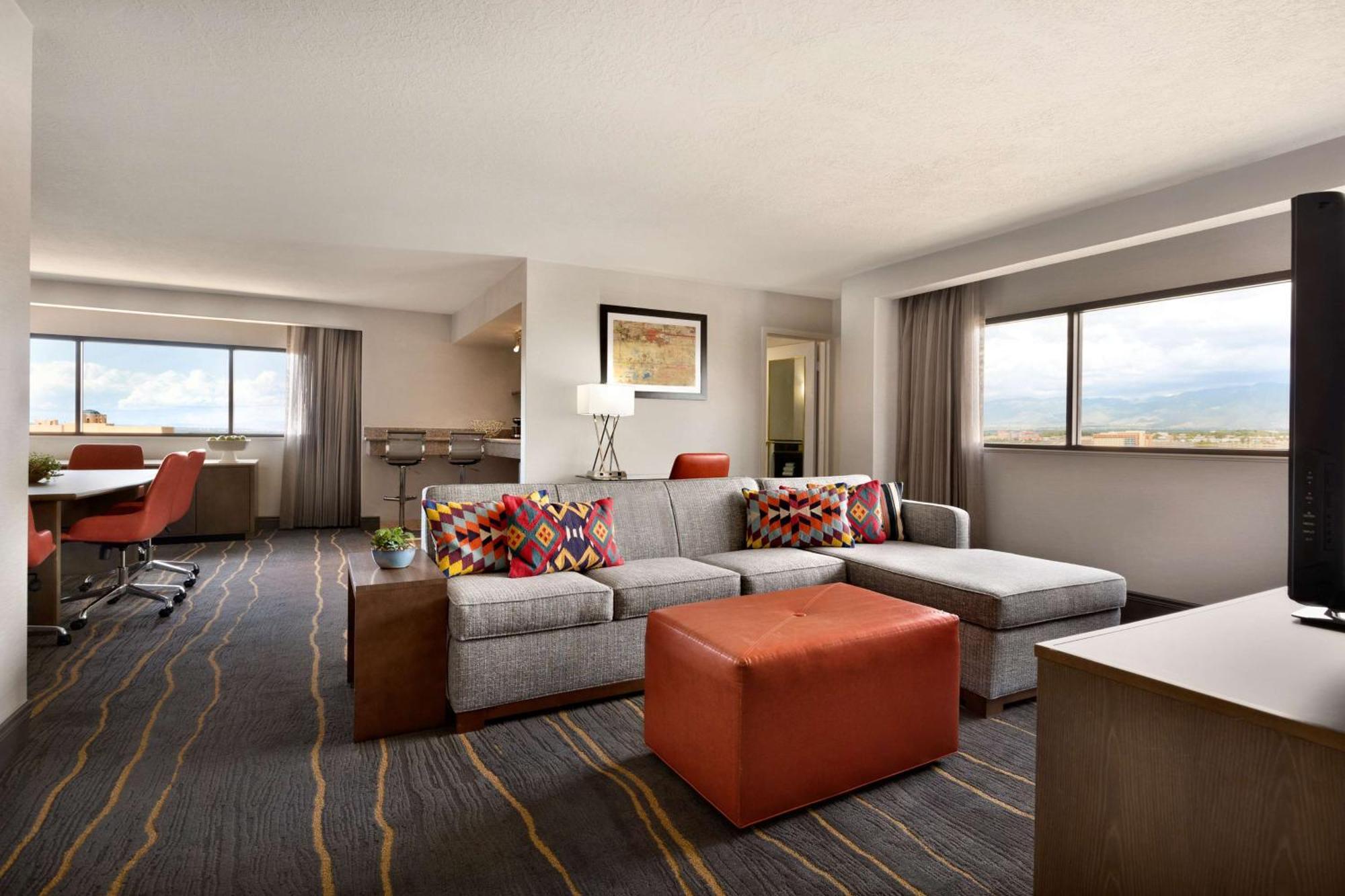Doubletree By Hilton Albuquerque