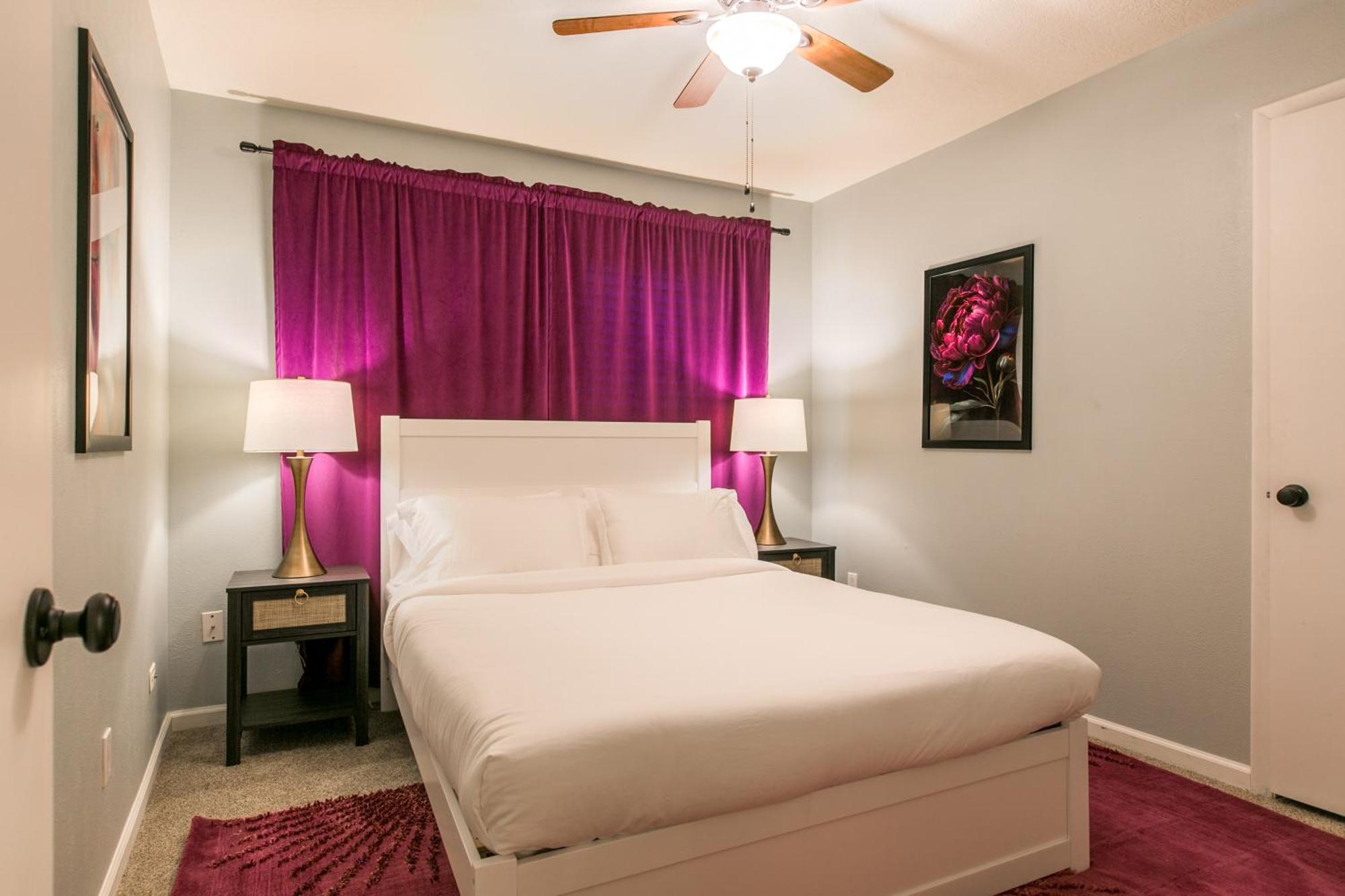 Oasis Retreat - Hot Tub - King Bd - Fire Pit - Games - Near Golf - 4 Bdrm - Sleeps Up To 12 Albuquerque